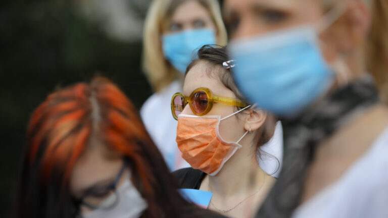 Omicron vakaları patladı tam kapanma mı geliyor! Çapa Tıp Dekanı Prof. Dr. Tufan Tükek ‘online eğitim’ istedi